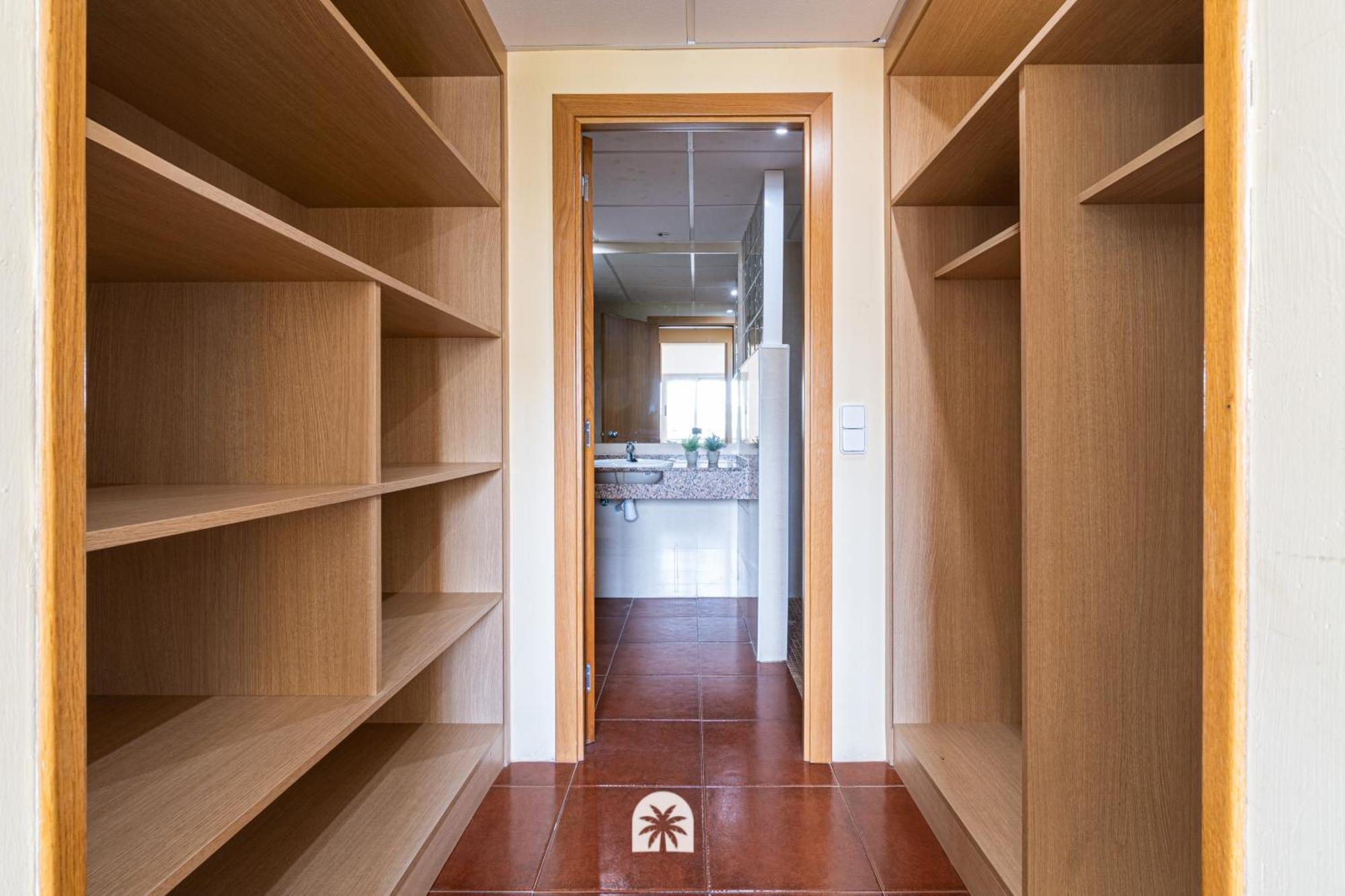 Mediterranean Way - Michelangelo Apartment Салоу Екстериор снимка